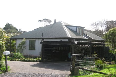 Photo of property in 20 Kelso Lane, Coromandel, 3506