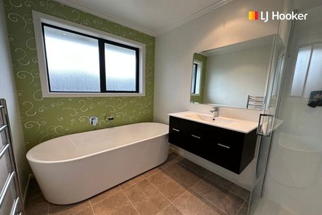 Photo of property in 42h Riccarton Road East, East Taieri, Mosgiel, 9024