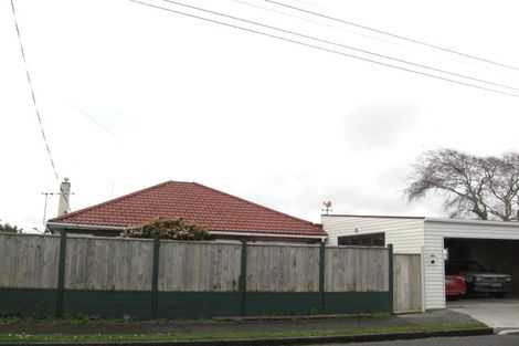 Photo of property in 35 Tokomaru Street, Welbourn, New Plymouth, 4312