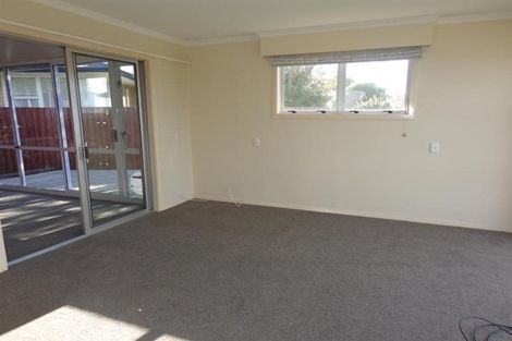 Photo of property in 27 Charles Upham Avenue, Hillmorton, Christchurch, 8025