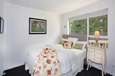 Photo of property in 8a Birdwood Road, Pukekohe, 2120
