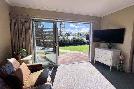 Photo of property in 32 Dacia Street, Lumsden, 9730