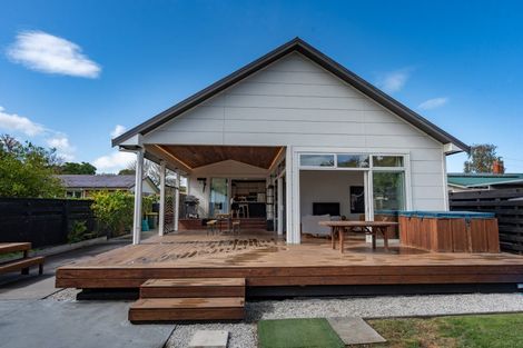 Photo of property in 19 Nixon Street, Hamilton East, Hamilton, 3216