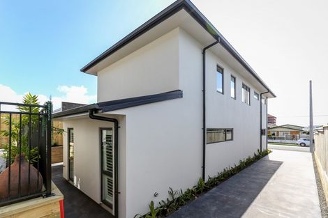 Photo of property in 92a Lemon Street, New Plymouth, 4312