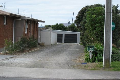 Photo of property in 9a Baring Terrace, Strandon, New Plymouth, 4312