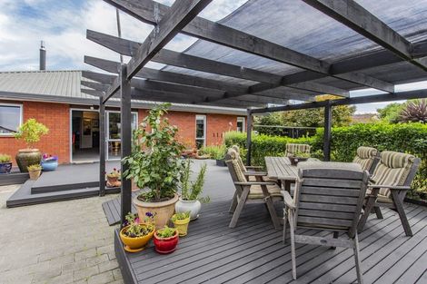 Photo of property in 12 Regent Avenue, Rangiora, 7400