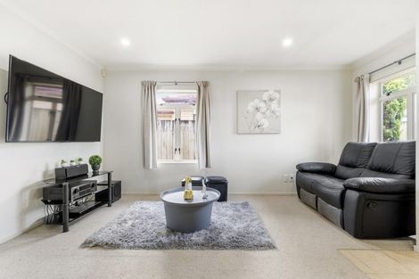Photo of property in 11 Mcburney Place, Mangere East, Auckland, 2024