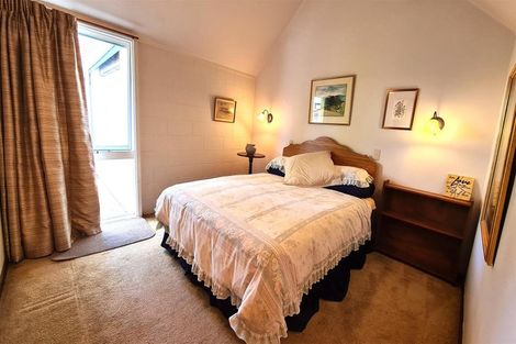 Photo of property in 2/4 Egmont Place, Bishopdale, Christchurch, 8051