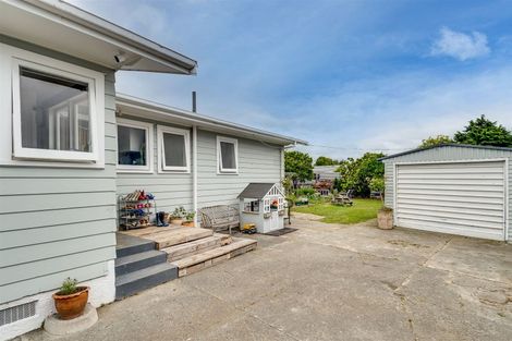 Photo of property in 21 Davidson Avenue, Pirimai, Napier, 4112