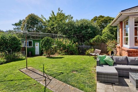 Photo of property in 19 Corlett Road, Plimmerton, Porirua, 5026