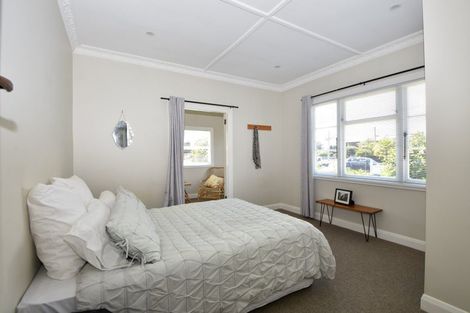 Photo of property in 105 Broadway, Carterton, 5713
