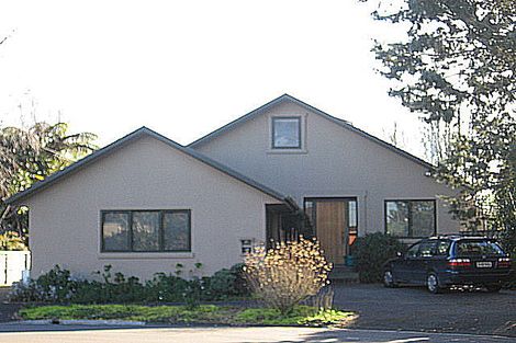 Photo of property in 12 Gerrand Place, Chedworth, Hamilton, 3210