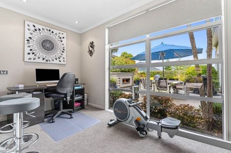 Photo of property in 70 Forest Heights, Wanaka, 9305
