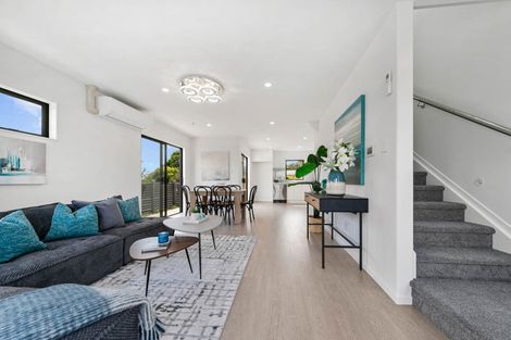 Photo of property in 90a Seymour Road, Sunnyvale, Auckland, 0612