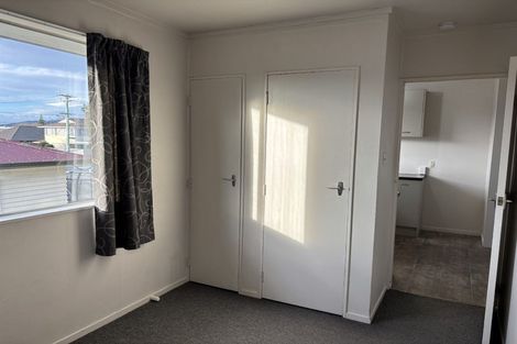 Photo of property in 28g Leighton Avenue, Waiwhetu, Lower Hutt, 5010