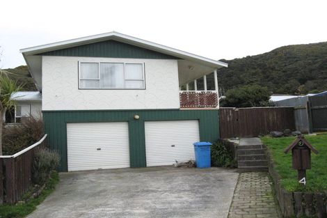 Photo of property in 4 Kendal Grove, Wainuiomata, Lower Hutt, 5014