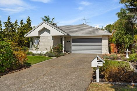 Photo of property in 24 Picasso Drive, West Harbour, Auckland, 0618