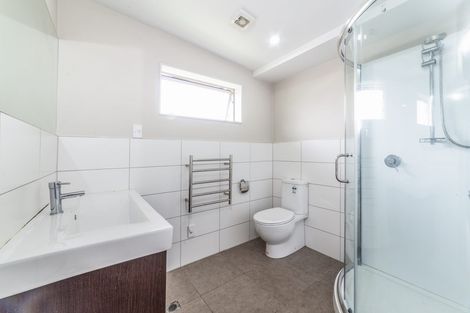 Photo of property in 17/45a Swanson Road, Henderson, Auckland, 0610