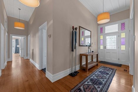 Photo of property in 20 Albert Road, Devonport, Auckland, 0624