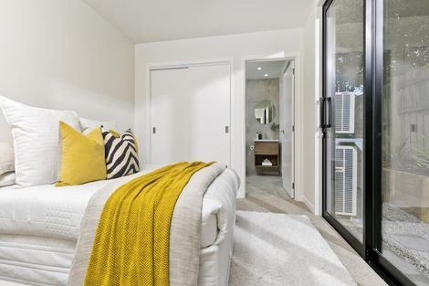 Photo of property in 26e Hastings Road, Mairangi Bay, Auckland, 0630