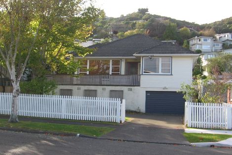 Photo of property in 1 Parnell Street, Fairfield, Lower Hutt, 5011