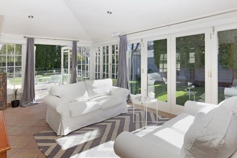 Photo of property in 9 Waiwetu Street, Fendalton, Christchurch, 8052