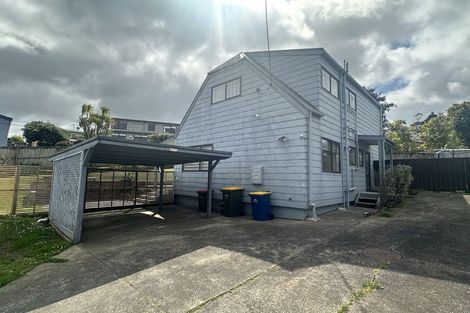 Photo of property in 2/4 Morton Avenue, Forrest Hill, Auckland, 0620