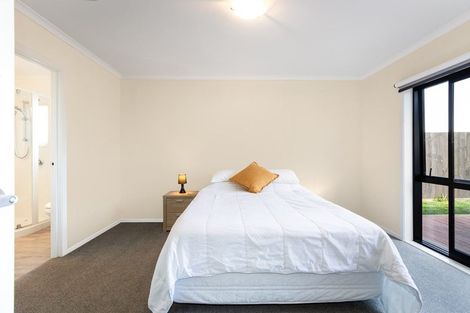 Photo of property in 46 Norfolk Drive, Cambridge, 3434