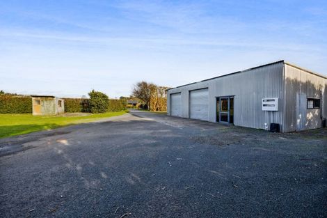 Photo of property in 16 Arthur Road, Paraite, New Plymouth, 4373