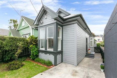 Photo of property in 8 Yule Street, Kilbirnie, Wellington, 6022
