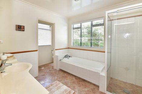 Photo of property in 39 Regency Park Drive, Gulf Harbour, Whangaparaoa, 0930