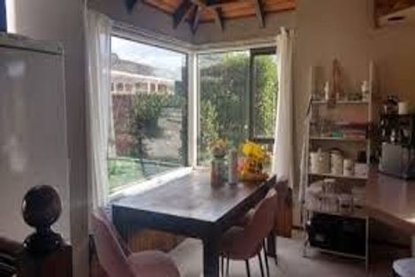 Photo of property in 23 Kensington Place, Fairfield, Hamilton, 3214