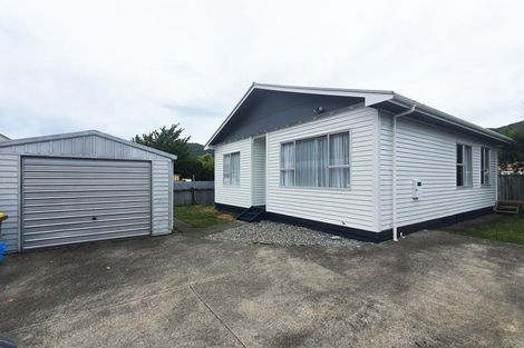 Photo of property in 18a Bush Street, Naenae, Lower Hutt, 5011