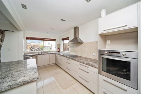 Photo of property in 336 South Road, Hawera, 4610