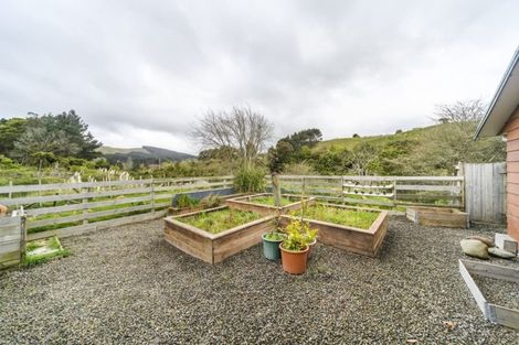 Photo of property in 274 Turitea Road, Turitea, Palmerston North, 4472