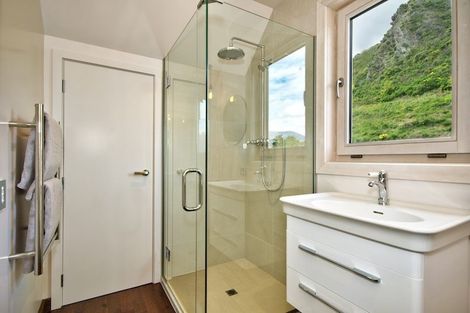 Photo of property in 5 Flynn Lane, Arrowtown, 9302