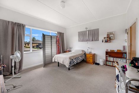 Photo of property in 28 White Street, Taradale, Napier, 4112