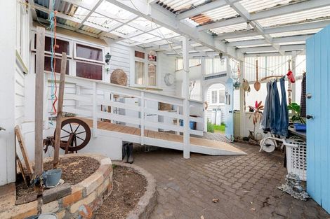 Photo of property in 345 Kihikihi Road, Te Awamutu, 3800