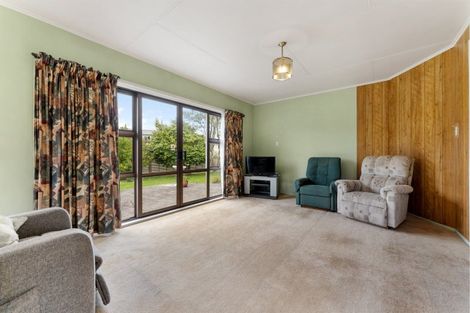 Photo of property in 76 Lethbridge Street, Feilding, 4702