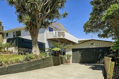 Photo of property in 14 Mills Road, Brooklyn, Wellington, 6021