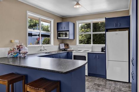 Photo of property in 3 Fyson Place, Hawera, 4610