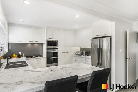 Photo of property in 6 Muirfield Street, Wattle Downs, Auckland, 2103