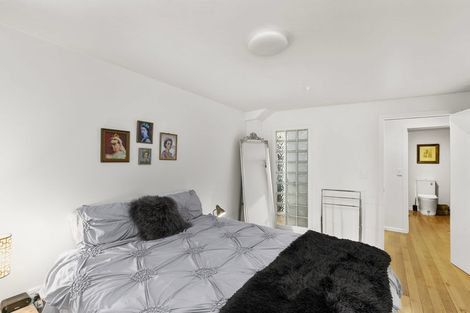 Photo of property in Bond Store Apartments, 8m Egmont Street, Te Aro, Wellington, 6011