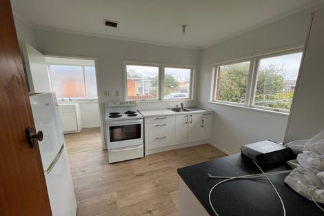 Photo of property in 2/9 Ti Rakau Drive, Pakuranga, Auckland, 2010