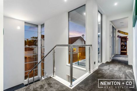 Photo of property in 15 Queen Mary Avenue, Epsom, Auckland, 1023