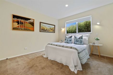 Photo of property in 43 Saint Andrews Hill Road, Mount Pleasant, Christchurch, 8081