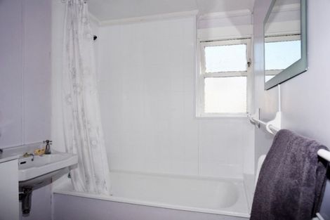 Photo of property in 51 Leask Street, Omakau, 9376