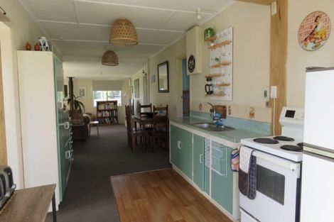Photo of property in 8 Kauwhata Street, Himatangi Beach, Foxton, 4891