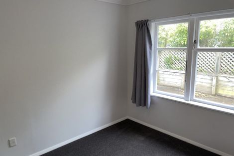 Photo of property in 34 Chesterton Street, Johnsonville, Wellington, 6037