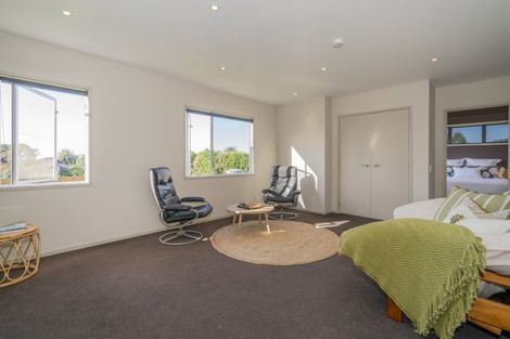 Photo of property in 17 Hahei Beach Road, Hahei, Whitianga, 3591